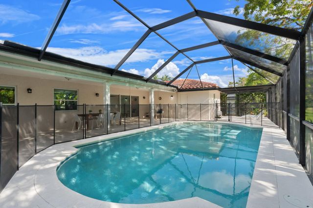 20202 Back Nine Drive, Boca Raton, FL 33498