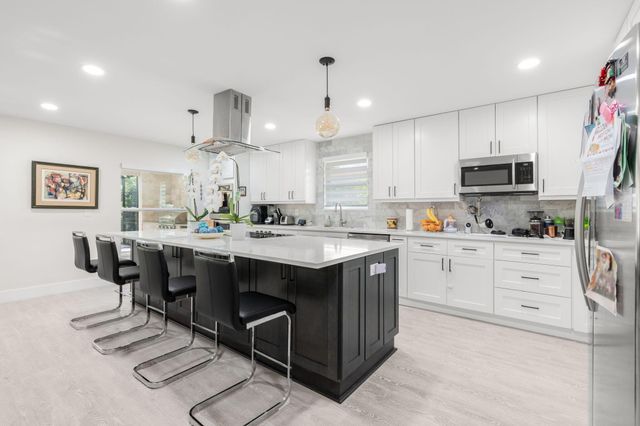 20202 Back Nine Drive, Boca Raton, FL 33498