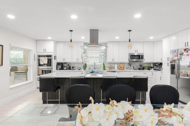 20202 Back Nine Drive, Boca Raton, FL 33498