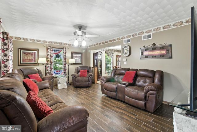 2230 SIX MILE RD, Philipsburg, PA 16866