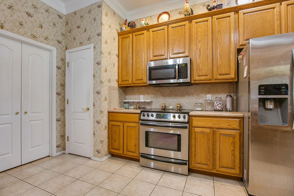 Image 12 of property listing at 3010 Clearview Drive, San Angelo, TX 76904