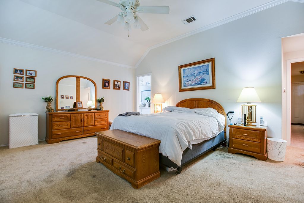 Image 18 of property listing at 3010 Clearview Drive, San Angelo, TX 76904