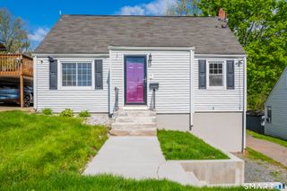 65 Edgewood Street, East Hartford, CT 06108