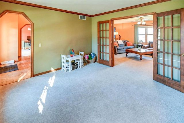 1191 McMahon Drive, Sun Prairie, WI 53590