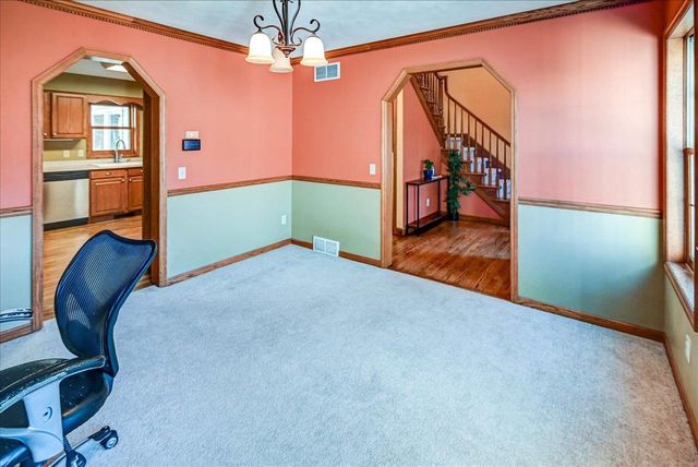 1191 McMahon Drive, Sun Prairie, WI 53590