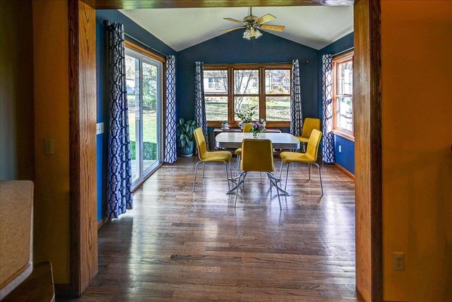 1191 McMahon Drive, Sun Prairie, WI 53590