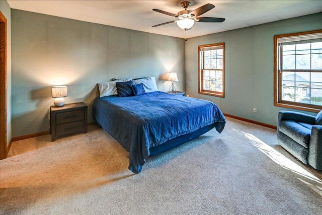 1191 McMahon Drive, Sun Prairie, WI 53590