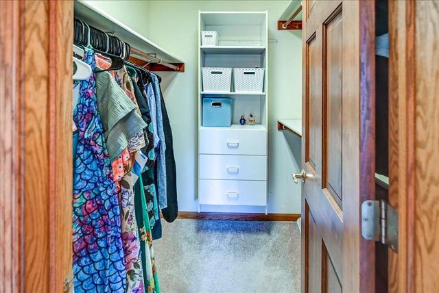 1191 McMahon Drive, Sun Prairie, WI 53590