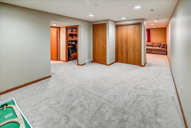 1191 McMahon Drive, Sun Prairie, WI 53590