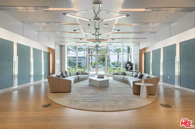 877 Francisco Street 919, Los Angeles, CA 90017