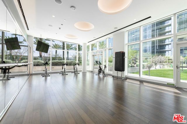 877 Francisco Street 919, Los Angeles, CA 90017