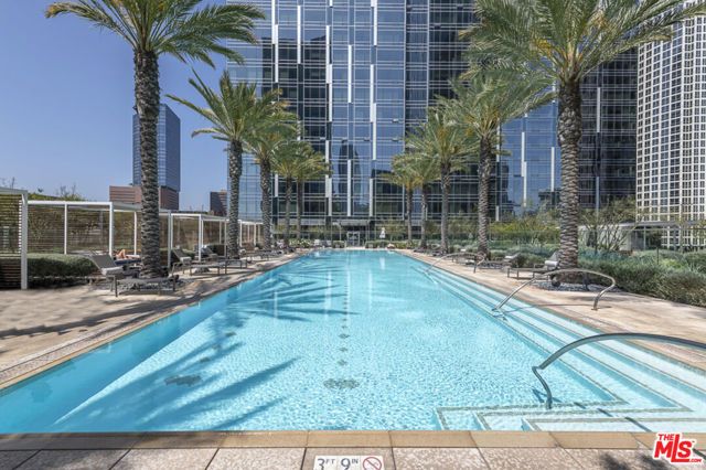 877 Francisco Street 919, Los Angeles, CA 90017