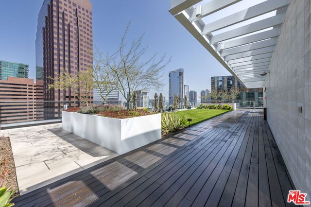 877 Francisco Street 919, Los Angeles, CA 90017