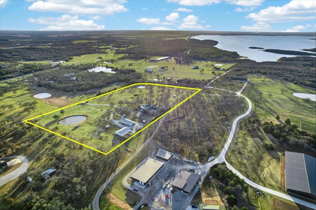 11559 Merrill Road, Pilot Point, TX 76258