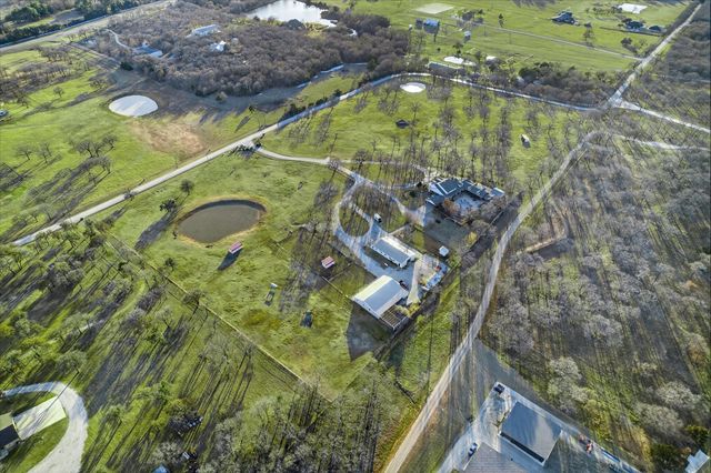 11559 Merrill Road, Pilot Point, TX 76258