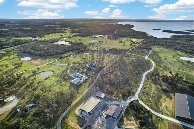 11559 Merrill Road, Pilot Point, TX 76258