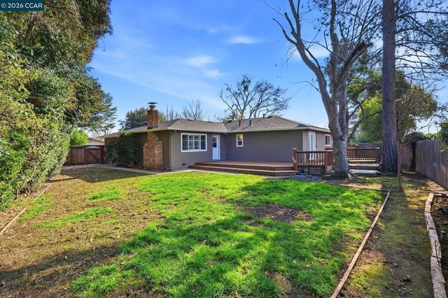 702 Ruth Dr, Pleasant Hill, CA 94523