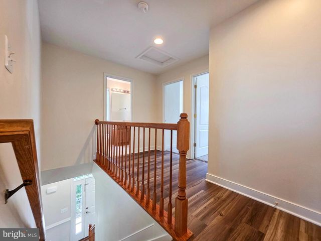 3300 BROKER LN, Woodbridge, VA 22193