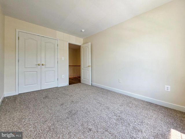 3300 BROKER LN, Woodbridge, VA 22193