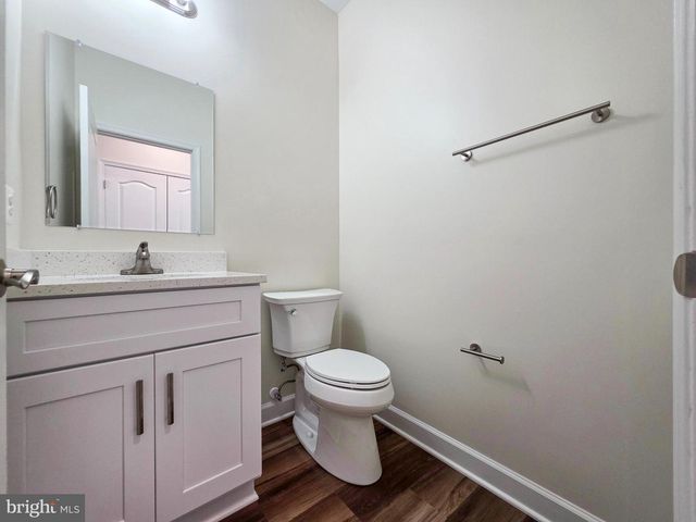 3300 BROKER LN, Woodbridge, VA 22193