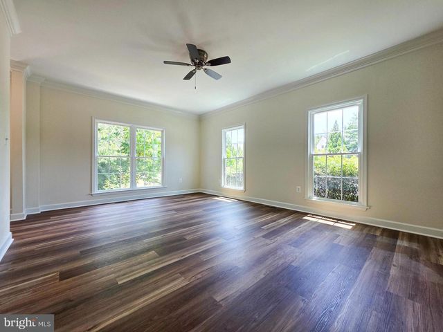 3300 BROKER LN, Woodbridge, VA 22193