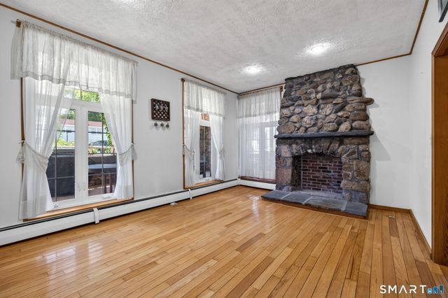 23 Oregon Avenue, East Haven, CT 06512