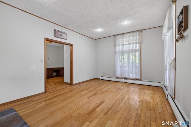 23 Oregon Avenue, East Haven, CT 06512