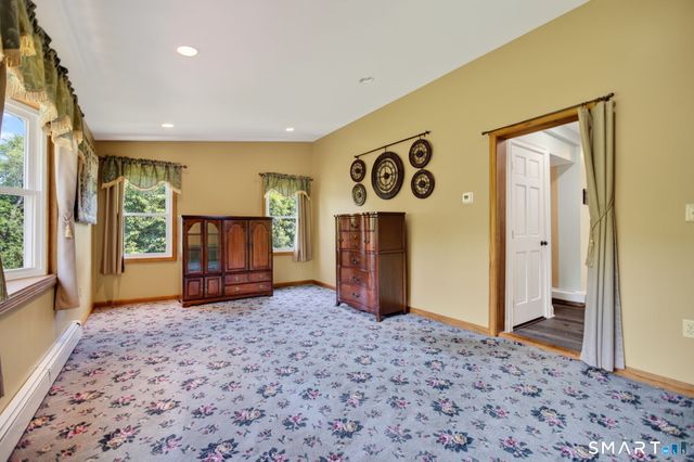 23 Oregon Avenue, East Haven, CT 06512