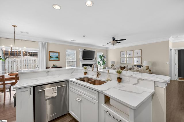 301 Cypress Hill Court, Simpsonville, SC 29681