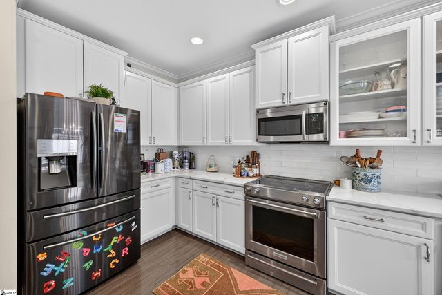 301 Cypress Hill Court, Simpsonville, SC 29681