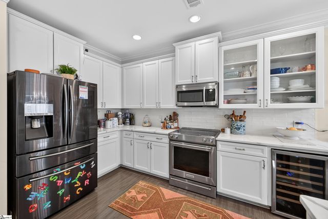 301 Cypress Hill Court, Simpsonville, SC 29681