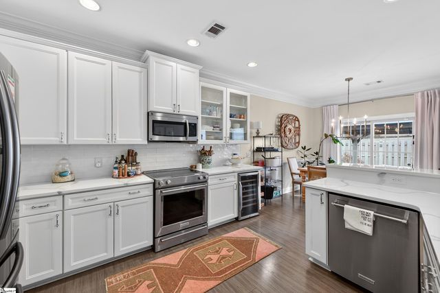 301 Cypress Hill Court, Simpsonville, SC 29681