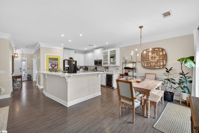 301 Cypress Hill Court, Simpsonville, SC 29681