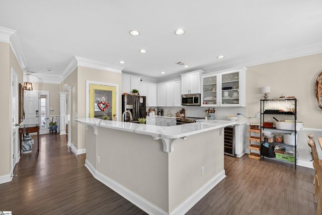 301 Cypress Hill Court, Simpsonville, SC 29681