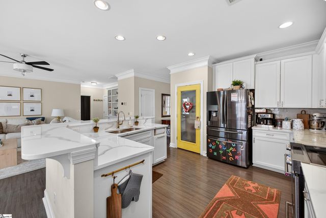 301 Cypress Hill Court, Simpsonville, SC 29681