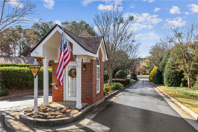 3712 Vineyards Lake NW Circle U2, Kennesaw, GA 30144