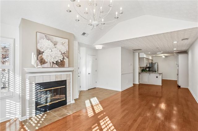 3712 Vineyards Lake NW Circle U2, Kennesaw, GA 30144