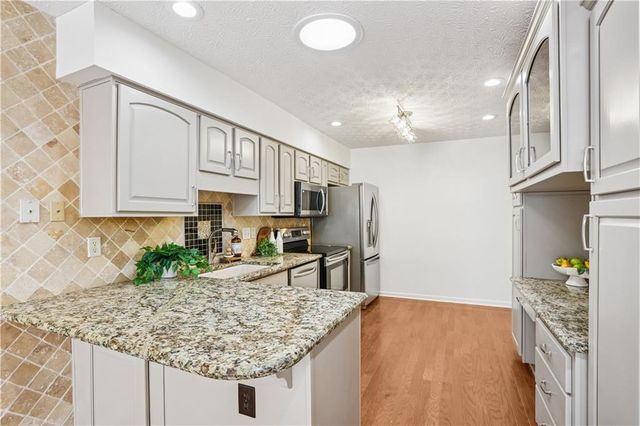 3712 Vineyards Lake NW Circle U2, Kennesaw, GA 30144