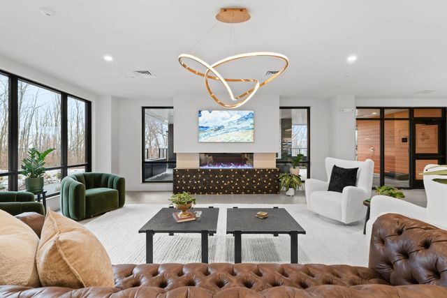 125 Cambrian Way Unit 619, Burlington, VT 05401