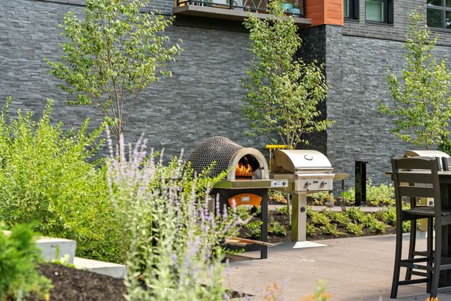 125 Cambrian Way Unit 619, Burlington, VT 05401