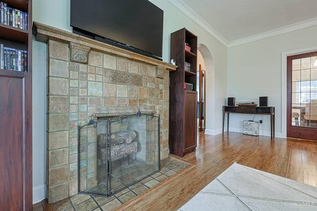 2003 Crane Avenue, Cincinnati, OH 45207