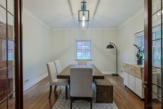 2003 Crane Avenue, Cincinnati, OH 45207