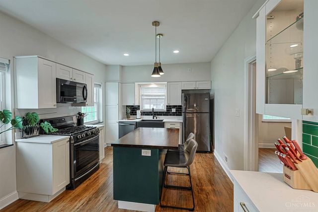 2003 Crane Avenue, Cincinnati, OH 45207