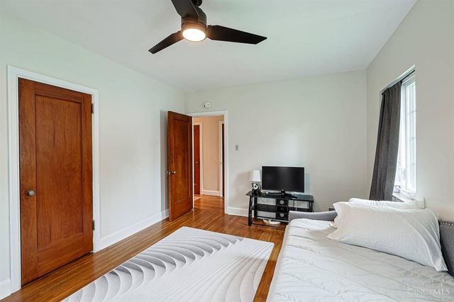 2003 Crane Avenue, Cincinnati, OH 45207
