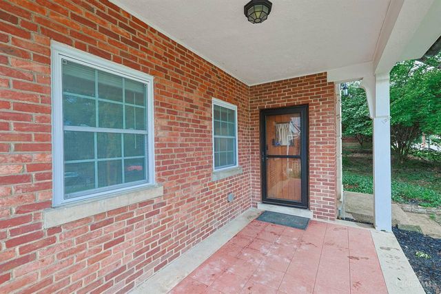 2003 Crane Avenue, Cincinnati, OH 45207