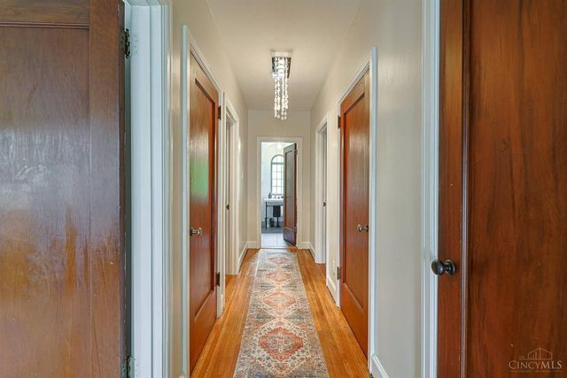 2003 Crane Avenue, Cincinnati, OH 45207