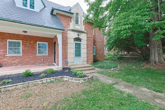 2003 Crane Avenue, Cincinnati, OH 45207