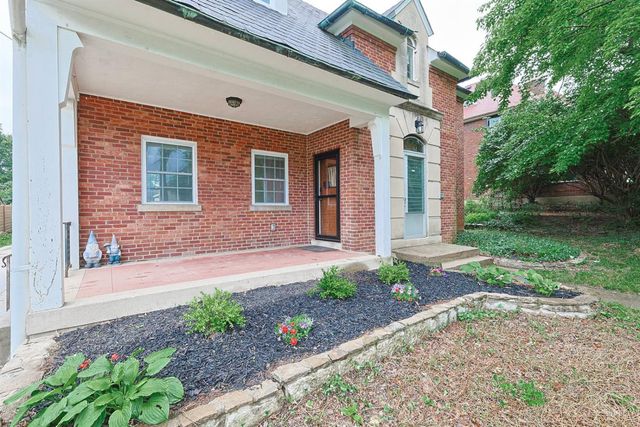 2003 Crane Avenue, Cincinnati, OH 45207