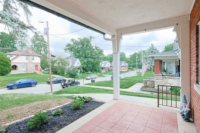 2003 Crane Avenue, Cincinnati, OH 45207