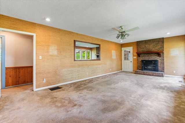 205 Mountain View Drive, Dalton, GA 30721